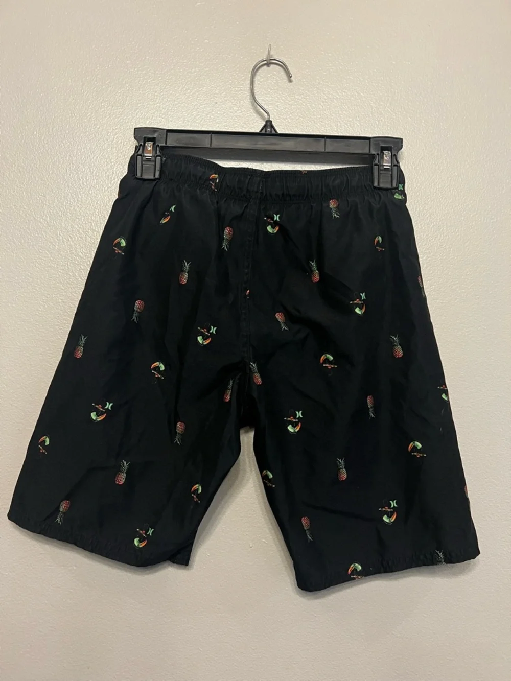 Hurley‎ Black Board Shorts with Pineapple Toucan Tropical Beach Accent Boys Med